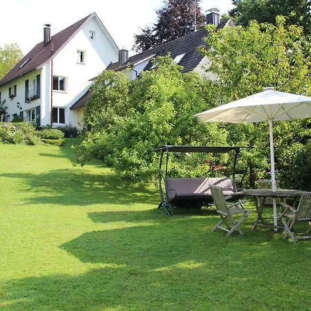 Apartment Stöhr - Ihre Mit Großem Garten Und Direktem Seezugang