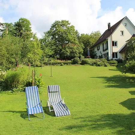 Stöhr - Ihre Mit Großem Garten Und Direktem Seezugang Apartment Ohningen