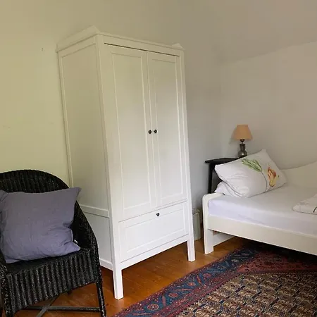 Gaestehaus Stoehr - Ihre Mit Grossem Garten Und Direktem Seezugang